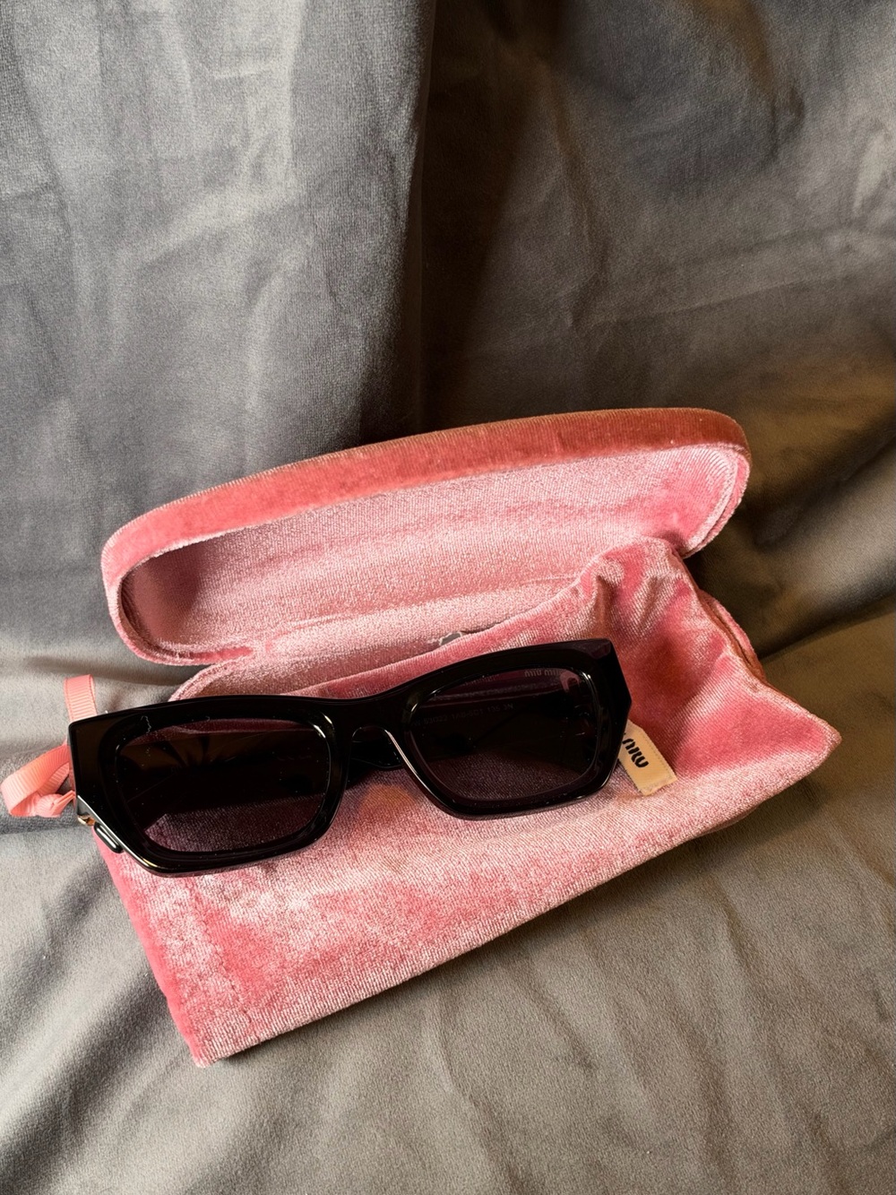 Miu Miu SMU 09W Black Rectangular Sunglasses with Pink Velvet Case